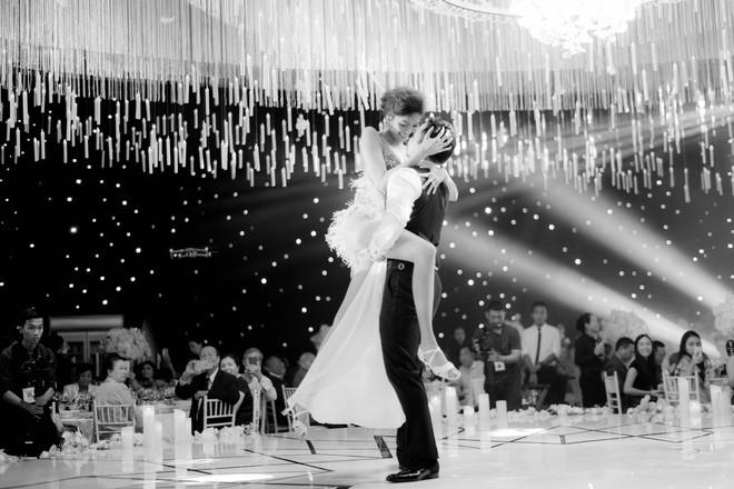 Những đám cưới hot nhất Vbiz 2018: Trường Giang - Nhã Phương chỉ đứng số 2, vậy ai mới là số 1?-8