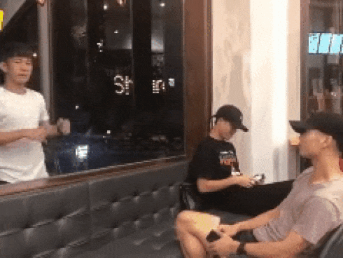 Sau khi ghi cú đúp bàn thắng giúp đội nhà, Công Phượng đã chia sẻ gì trên fanpage hơn 2 triệu người theo dõi-4