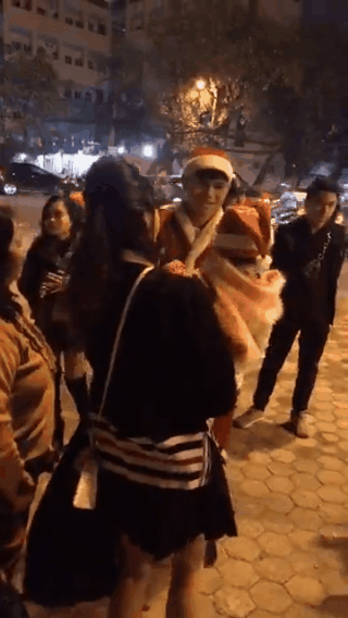 Bị chấn thương nặng, hậu vệ phải Xuân Mạnh vẫn làm điều bất ngờ đêm Giáng sinh-2