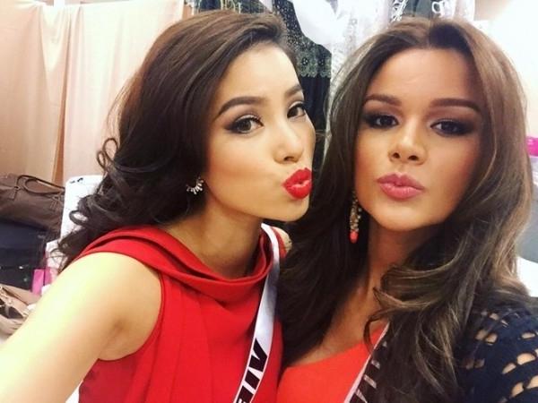 GIẬT MÌNH: Chỉ 3 năm sau Miss Universe 2015, bạn thân Hoa hậu Phạm Hương từ quý cô mỹ miều trở thành quý bà mỡ màng-2