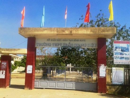 Bình Định: Đã xác định lý do nam sinh lớp 11 đánh thầy nhập viện