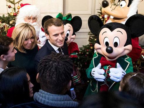 FA làm gì để 'sống sót' qua đêm Giáng sinh