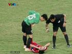 Được tung vào sân bắt chính trong trận giao hữu với Triều Tiên, Bùi Tiến Dũng đã có hành động đẹp khiến fans Việt thích thú