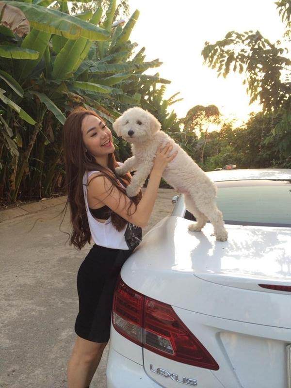 Sướng như cún cưng của Minh Hằng: Được ôm ấp, ngủ chung lại còn đi khắp thế gian cùng cô chủ-14