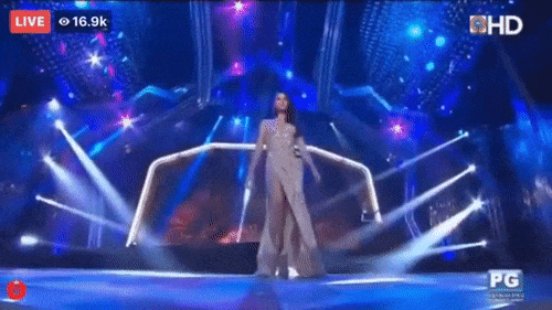 Chỉ mặc một loại đầm và catwalk đúng một kiểu, thế mà mỹ nhân Philippines vẫn xuất sắc lên ngôi Hoa hậu Hoàn vũ 2018-4