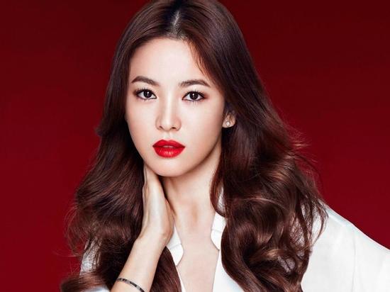 Từ giờ đến tết âm lịch, 3 cung hoàng đạo này cầu được ước thấy, tiền vào túi ầm ầm tha hồ tiêu tết