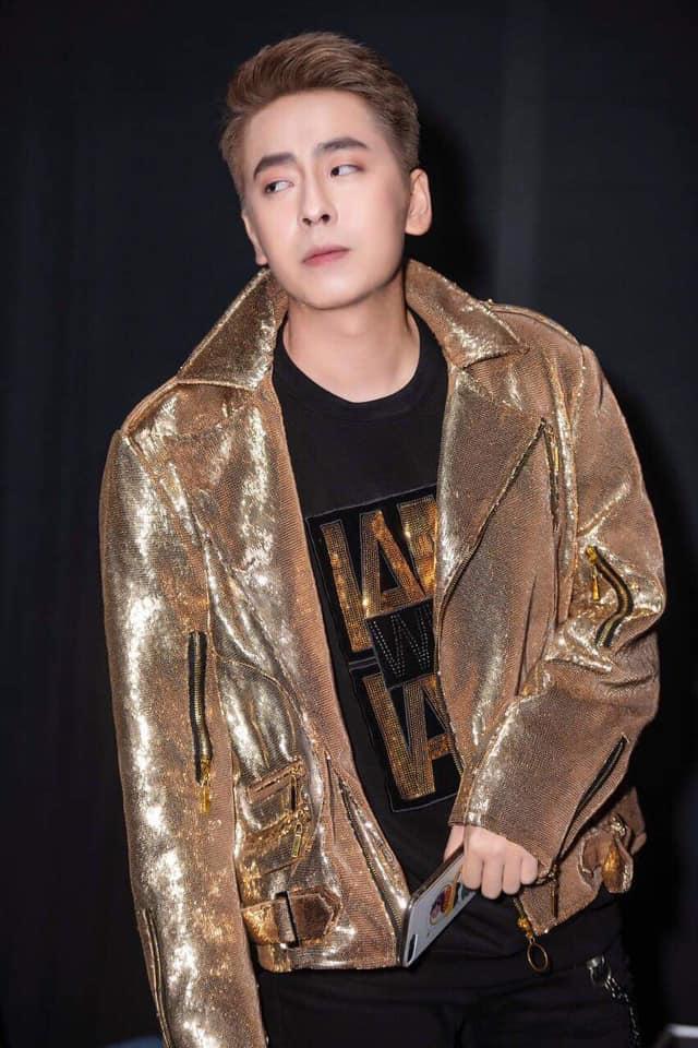 Lâu lắm mới xuất hiện cùng mẹ, nhóc tỳ nhà Huyền Baby đốn tim vì đáng yêu hết phần thiên hạ-12