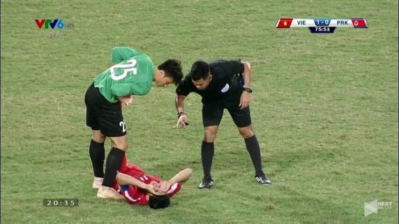 Lục Xuân Hưng phải nói lời chia tay Asian Cup 2019 và phản ứng bất ngờ của thủ môn Bùi Tiến Dũng-4