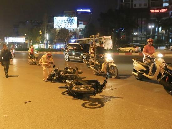 Vụ tài xế gây tai nạn liên hoàn rồi bỏ chạy: 2 bà bầu bị động thai