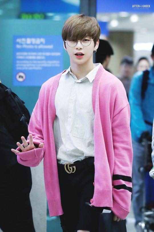 4 thần tượng Kpop có phong cách thời trang ấn tượng nhất 2018-3