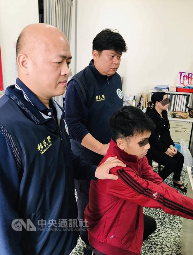 Bắt được 8 người trong nhóm 152 khách Việt bỏ trốn tại Đài Loan-3