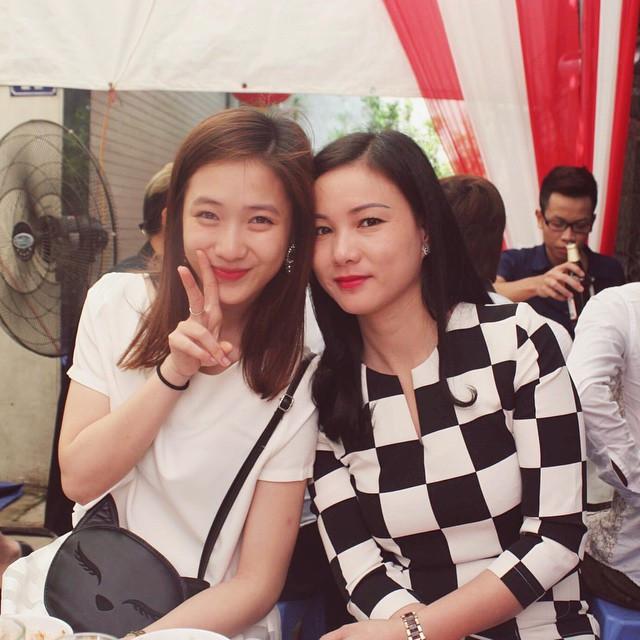 Mẹ Trâm Anh được khen xinh đẹp, trông như chị của con gái-4