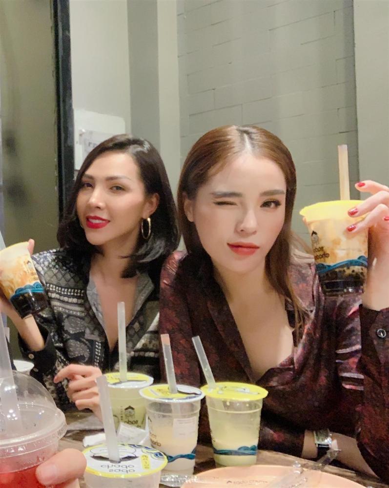 TIN ĐƯỢC KHÔNG: Hoa hậu Kỳ Duyên vướng nghi án yêu đương đồng tính với siêu mẫu Minh Triệu-7