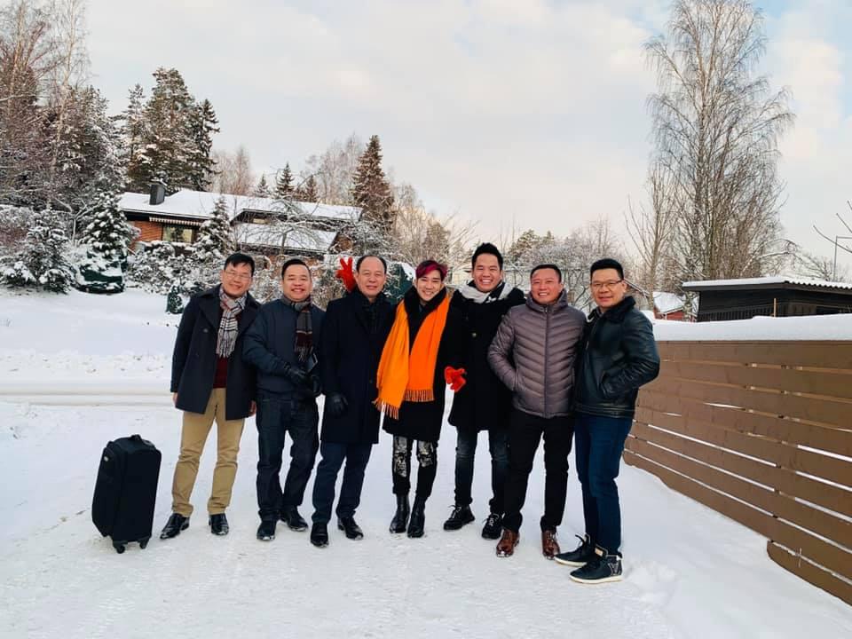 Á hậu Hoàng Thùy khoe hình thể nuột nà với bikini-12