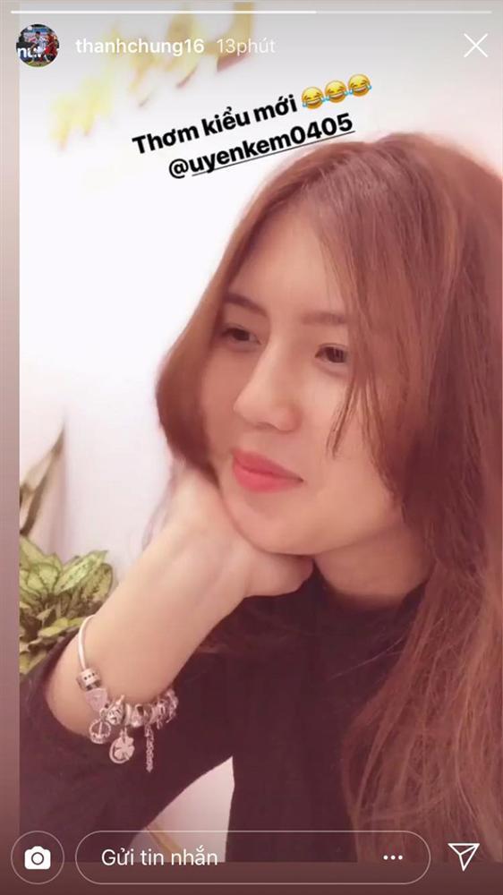 Tuyển thủ Việt Nam đăng ảnh lên đường sang Qatar tập huấn-7