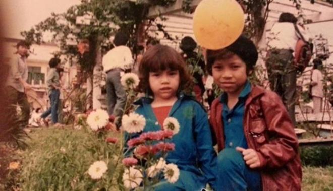 Nhìn ảnh thuở bé và biết điều này hẳn bạn phải chắc nịch rằng: Kim Lý và Hà Hồ có số phu thê-5