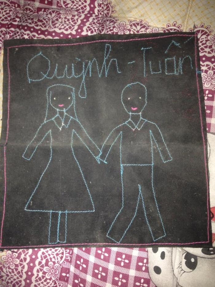 Chàng trai khoe quà của người yêu cũ tặng đã giữ 10 năm, dân mạng ào ào đăng loạt kỷ vật của mối tình đầu-1