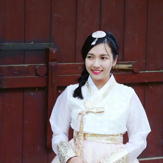 Cận cảnh nhan sắc không phải dạng vừa của Lê Thụy Vy - bà xã tương lai của rapper Đinh Tiến Đạt-12