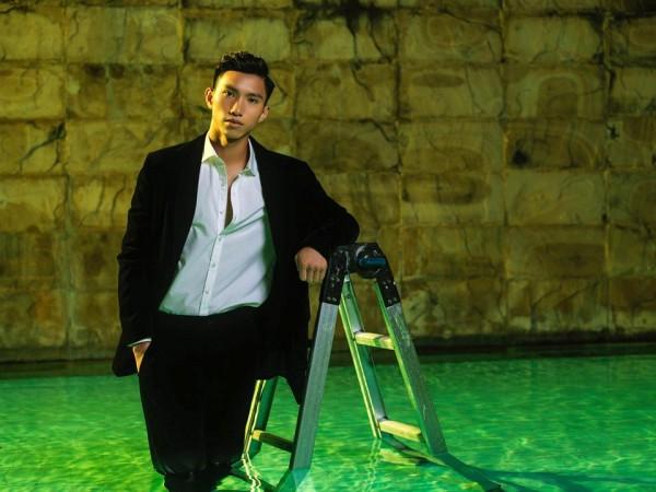 Đoàn Văn Hậu chính thức bước vào câu lạc bộ triệu like của dàn sao ĐTVN-4