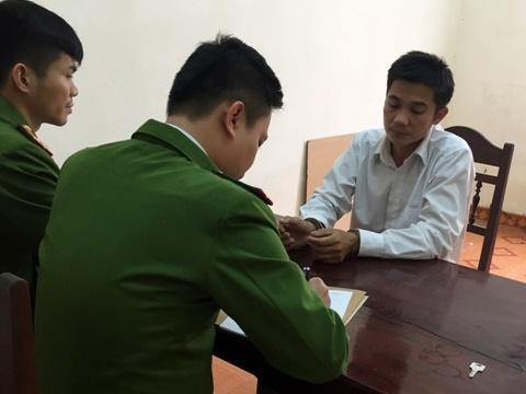 Thanh niên 19 tuổi nghi ngáo đá giết mẹ và em ruột-2