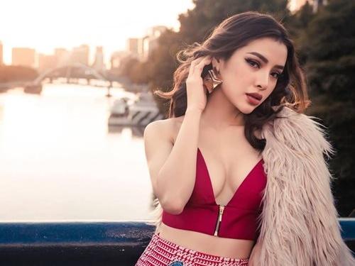 Nâng người nặng 74kg dễ như bỡn, đây là bí kíp giúp Phương Trinh Jolie sở hữu vòng 3 gần 1m-13