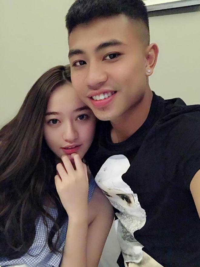 Bạn gái hoa khôi cao 1,74 m của cầu thủ Đinh Thanh Bình-9