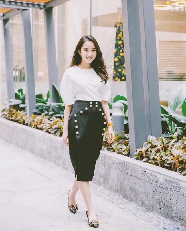 Hơn 1 năm công khai yêu thiếu gia Phan Thành, Xuân Thảo ít up ảnh bên người yêu nhưng phong cách thời trang ngày càng chất-6