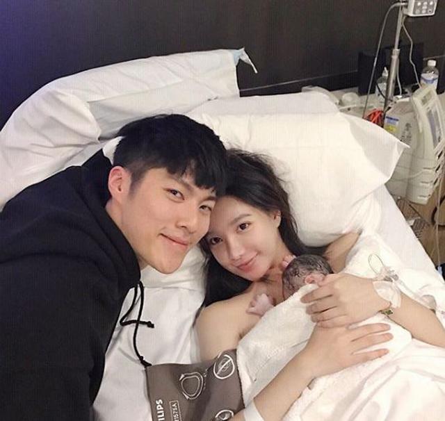 Danh tính nàng tiểu thư đình đám khiến nhiều rich kids Việt cũng phải nhấn nút theo dõi để cập nhật xu hướng ăn chơi-7