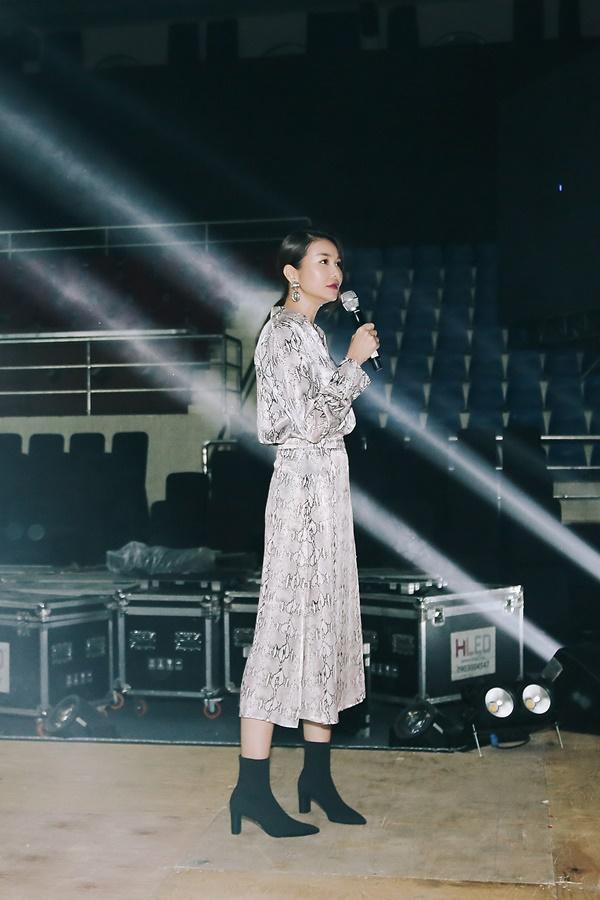 Thanh Hằng lạnh lùng đáng sợ khi chỉ đạo học trò tổng duyệt chung kết The Face Vietnam 2018-1