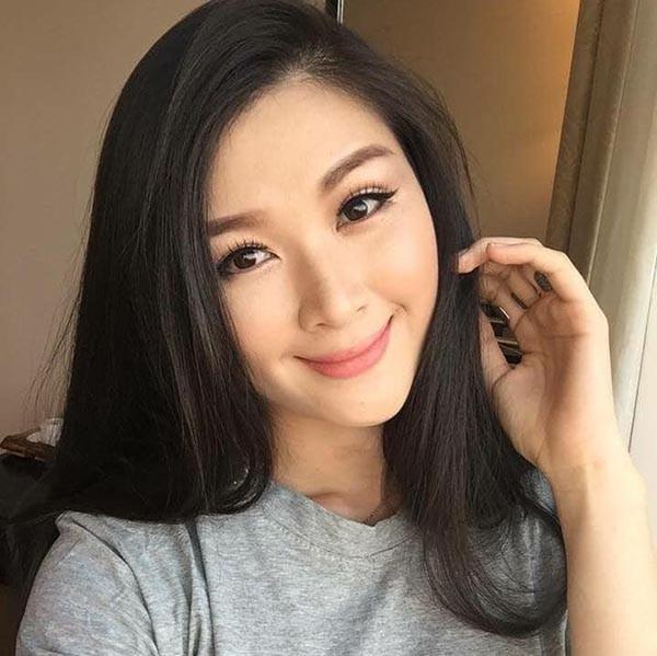 Cuộc sống của Á hậu Mạc Anh Thư từ bỏ sự nghiệp, làm hậu phương cho Huy Khánh giờ ra sao?-10