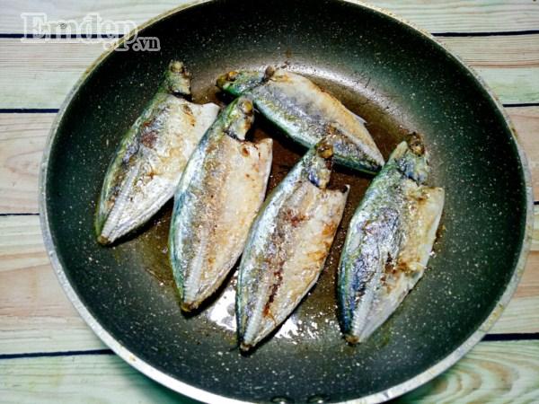 Thơm bùi cá sốt cà chua đơn giản mà ngon cơm-3