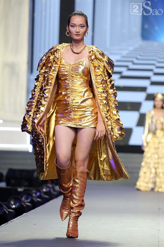 Mạc Trung Kiên của team Thanh Hằng chính thức đoạt ngôi quán quân The Face Vietnam 2018-14