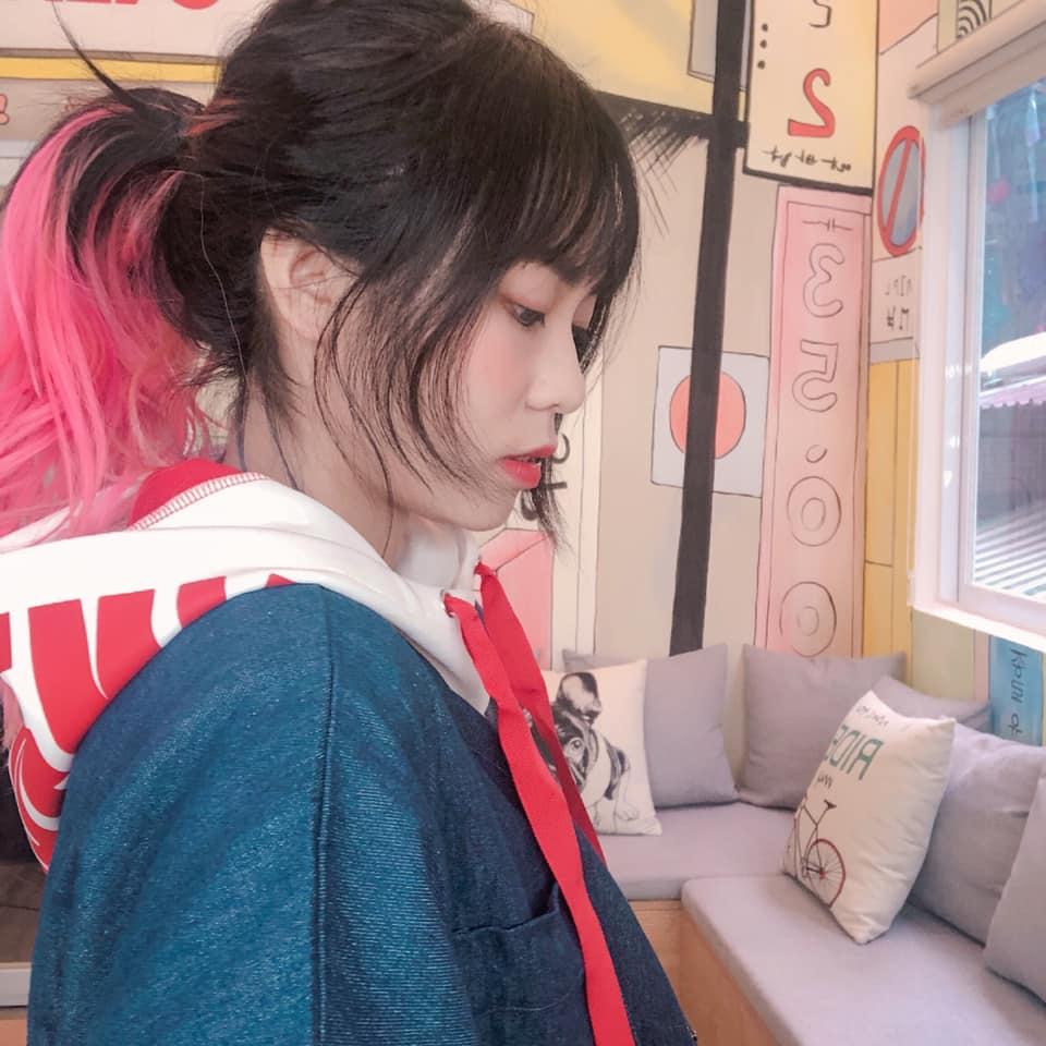 Cứ 6 tháng lại mang gương mặt đi can thiệp bảo sao Huyền Baby mỗi ngày một đẹp-4