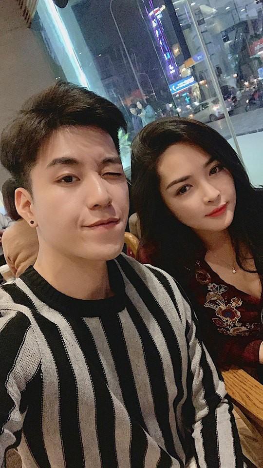 Cuối cùng hotgirl thẩm mỹ Thanh Quỳnh cũng công bố ngoại hình cực phẩm của bạn trai giấu mặt?-4