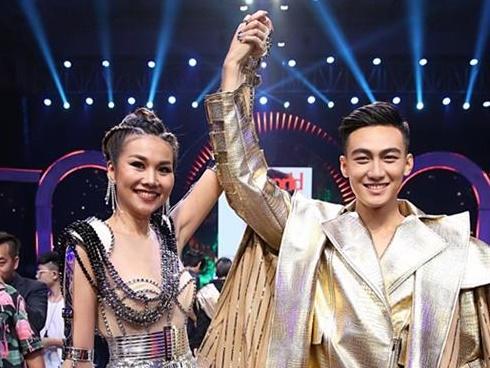 Mạc Trung Kiên đoạt Quán quân The Face, 'chị Đại' Thanh Hằng toại nguyện với chiến lược 'vì đại cuộc'