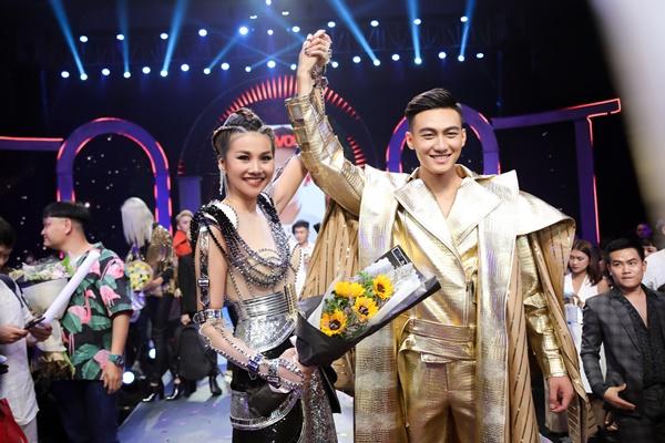 Thanh Hằng được chăm chút như nữ hoàng trước giờ lên sàn đấu chung kết The Face 2018-2