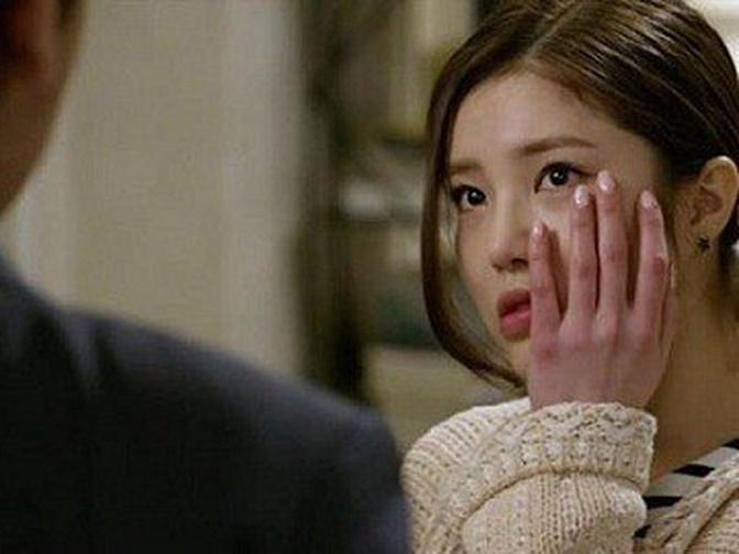 Ý nghĩa tuyệt vời của nụ hôn trong khoảnh khắc giao thừa ở phương Tây-3