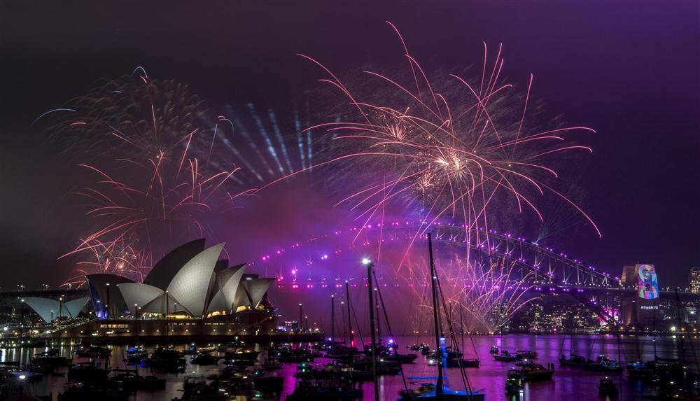 Đại tiệc pháo hoa trên bầu trời châu Á chào đón năm mới 2019-5