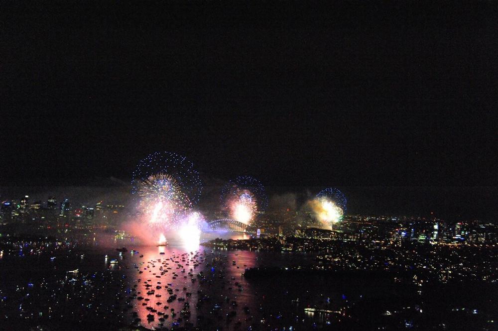 Đại tiệc pháo hoa trên bầu trời châu Á chào đón năm mới 2019-7