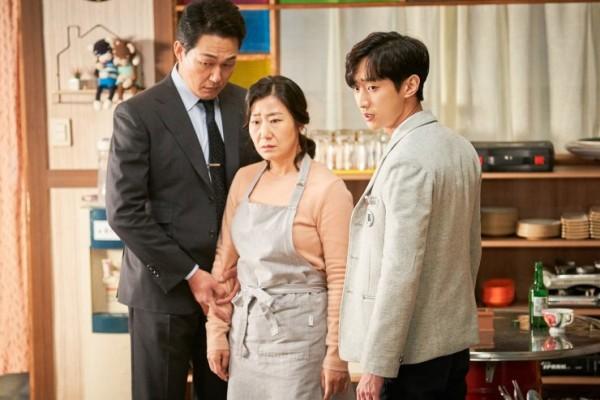 Mở màn năm 2019 bằng 5 tác phẩm điện ảnh Hàn ra rạp tháng 1 của Ryoo Seung Ryong, Jin Young, Lee Si Young và BTS-9
