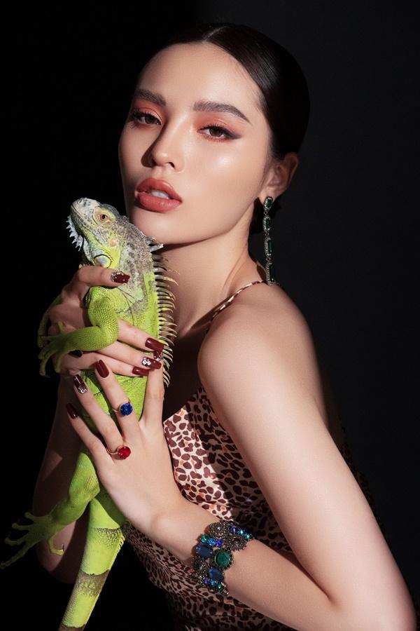 Chịu chơi như Kỳ Duyên: Chụp ảnh chân dung với rồng Nam Mỹ chất không kém mẫu Next Top Model-1