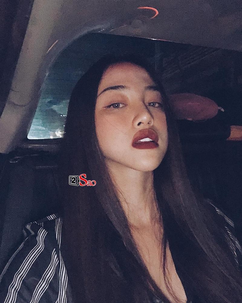 Vừa đầu năm đã tạo nghiệp: Thiên Nga The Face tự tố cáo khuyết điểm bản thân vì trình độ photoshop non kém-2