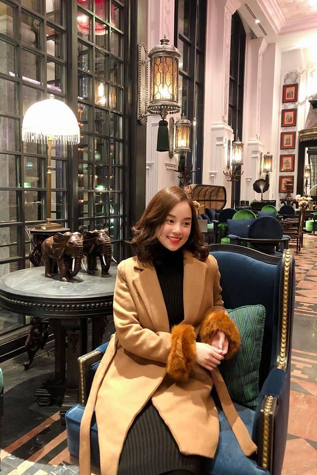 Hết đập mặt xây lại, giờ đến một nốt ruồi cũng được Bà Tưng nhờ thẩm mỹ kiến tạo để thay đổi vận mệnh-5