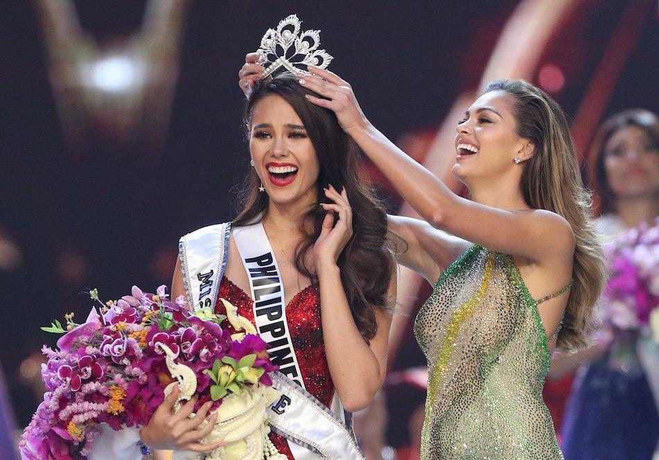 4 Hoa hậu Hoàn vũ triều đại IMG: Không ai đẹp tuyệt sắc, gây tranh cãi nhất vẫn là Bánh Pía Philippines-11