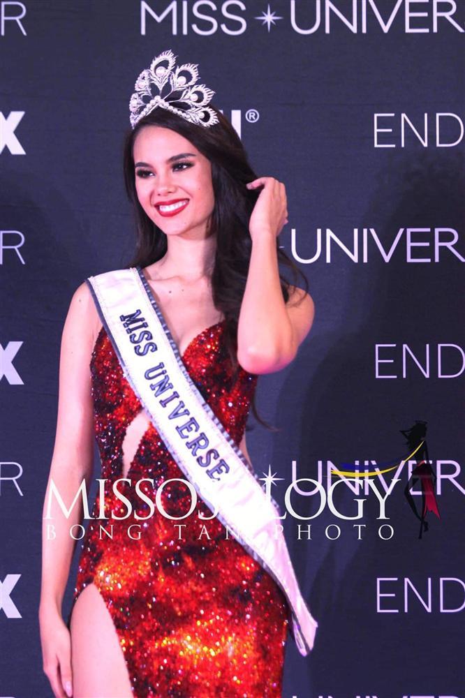4 Hoa hậu Hoàn vũ triều đại IMG: Không ai đẹp tuyệt sắc, gây tranh cãi nhất vẫn là Bánh Pía Philippines-12