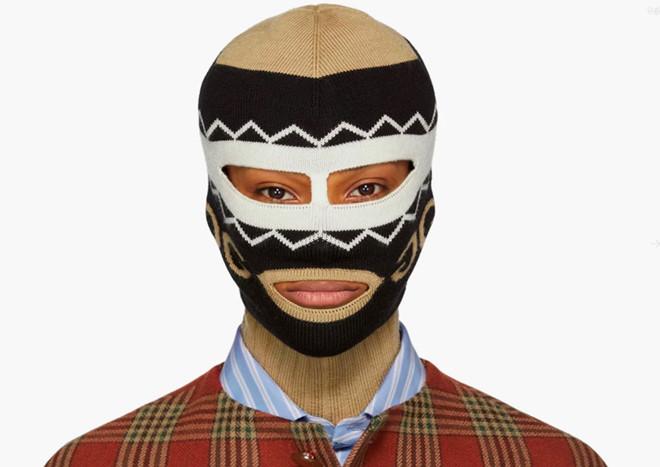 Chiếc quần với phần túi nhạy cảm có trở thành xu hướng 2019?-1