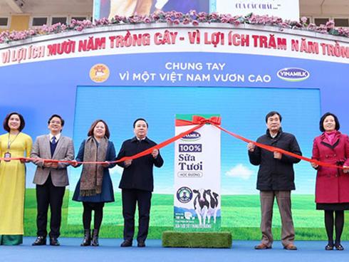 Chính thức triển khai chương trình Sữa học đường tại Hà Nội