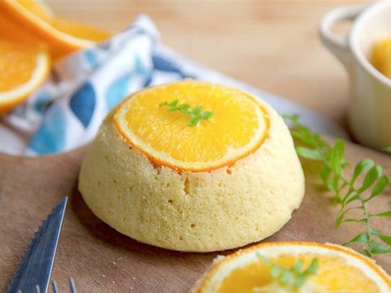 Chẳng cần lò nướng tôi cũng làm được bánh bông lan cam ngon đẹp nhức nhối