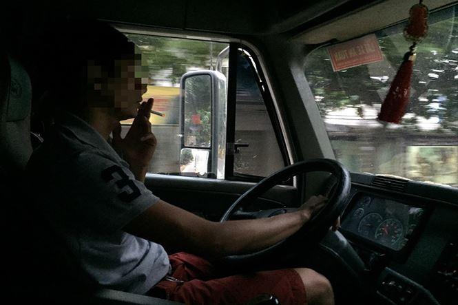 Tài xế đường dài: Nạp ma túy chống... buồn ngủ-2