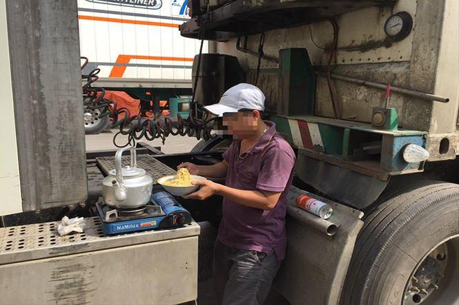 Tài xế đường dài: Nạp ma túy chống... buồn ngủ-3